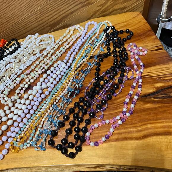Large Vintage Lot Costume Jewelry Flapper MCM Beads Necklaces Strands Long Short - Picture 5 of 5
